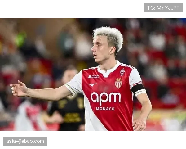 老将戈洛温的坚持：摩纳哥中场带伤出战关键战役