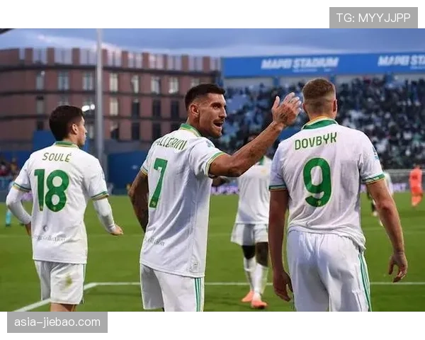 迪巴拉愿意降薪与罗马续约，佩莱格里尼需降薪50%才可留队